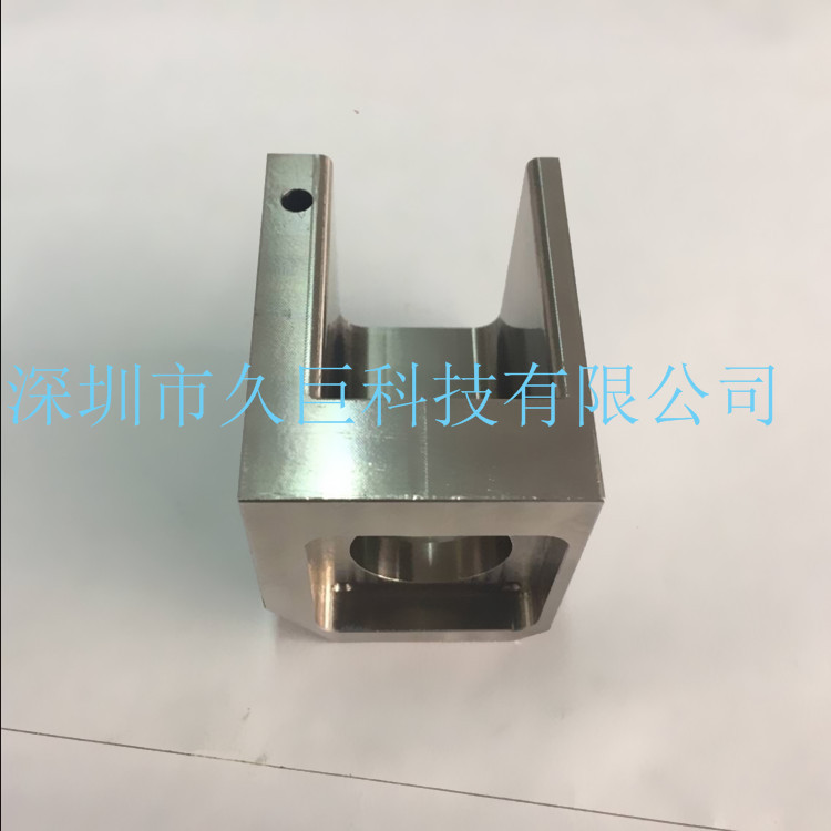 自动化零件加工